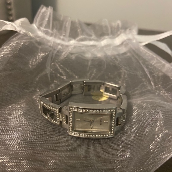 Guess Square Face Watch w/ Extensions - Picture 8 of 8